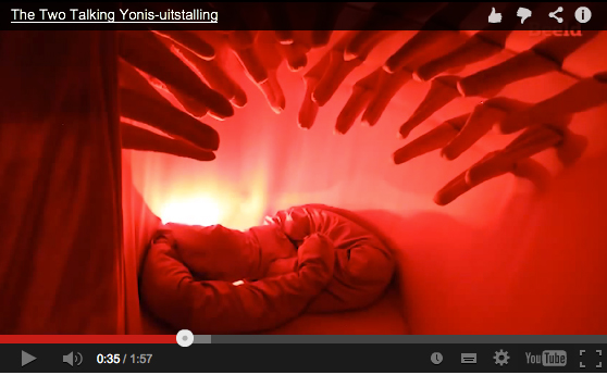 yoni-massage in einem yoni-raum ?